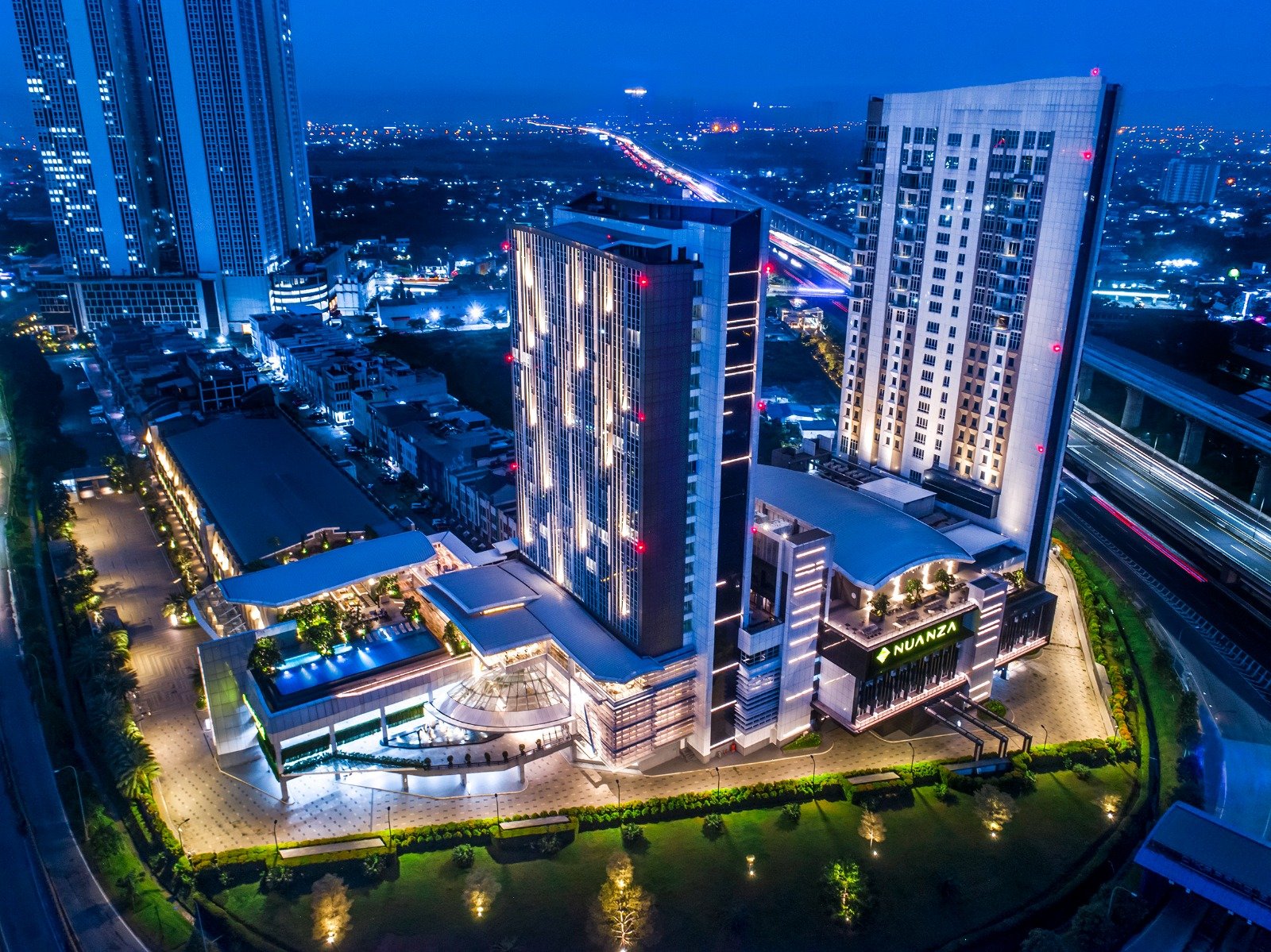 NUANZA HOTEL & CONVENTION
